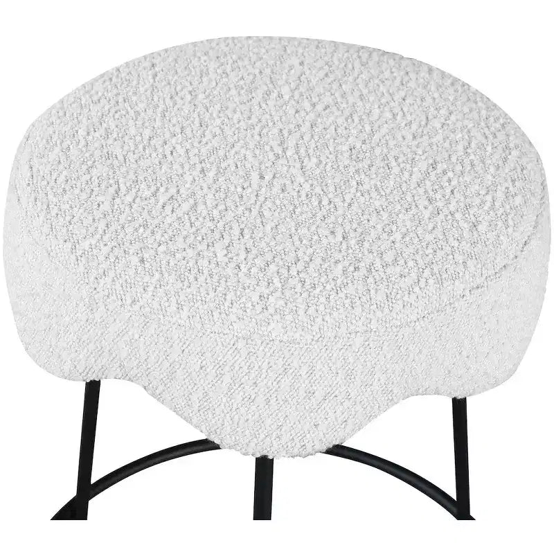 Sgabello da bancone Fleur in tessuto bouclé crema