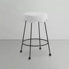 Sgabello da bancone Fleur in tessuto bouclé crema
