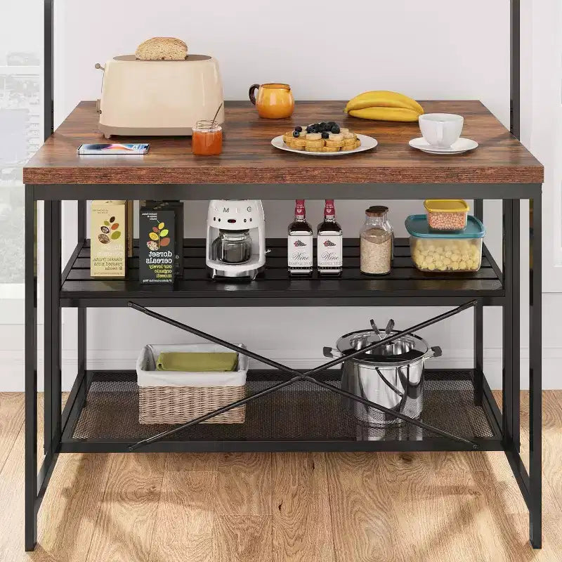 Isola da cucina da 47" con ripiani, prese di corrente e piano in legno