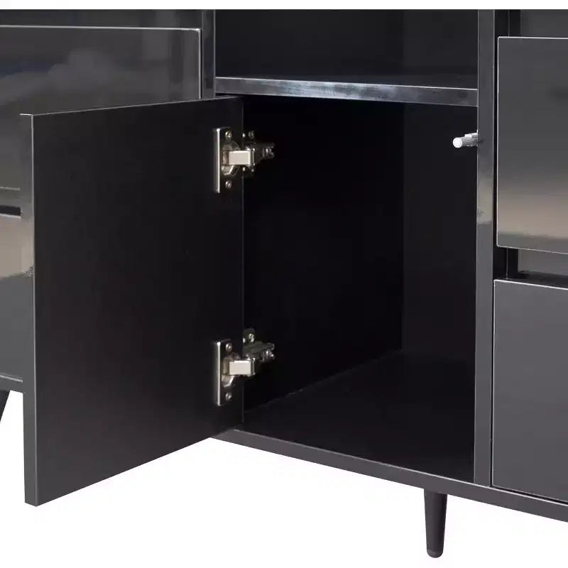 Credenza con luci a LED e finitura lucida