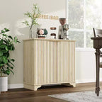 Mobile credenza a 2 ante con scanalature e ripiani regolabili