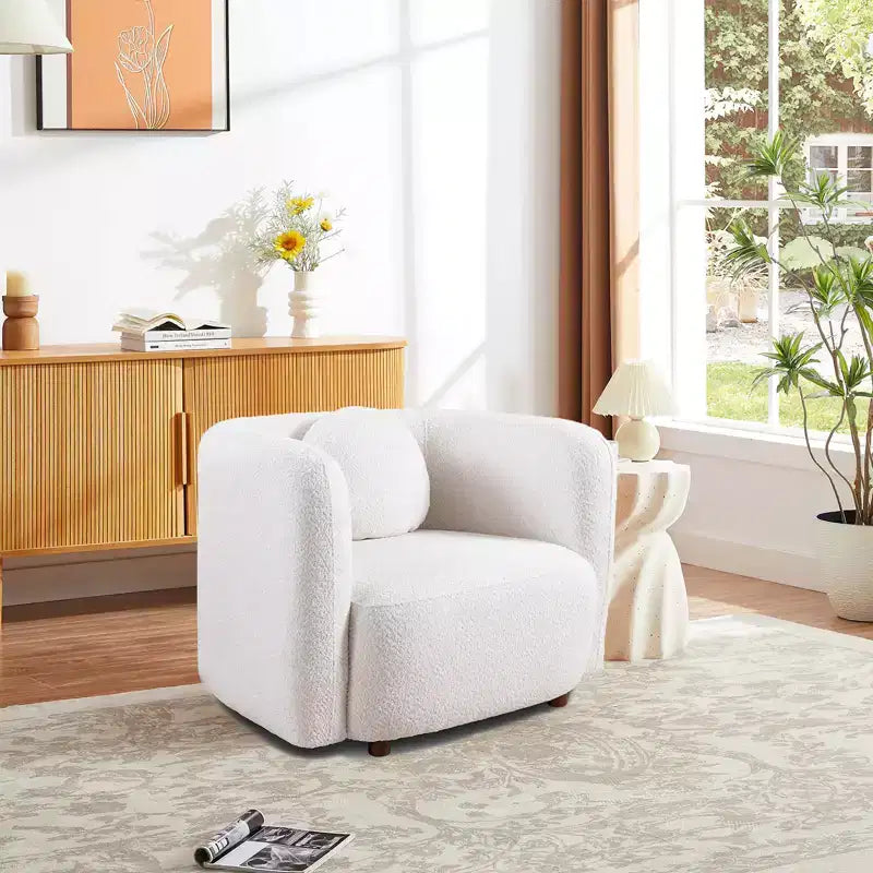 Poltrona Bouclé – Poltrona singola con struttura in legno