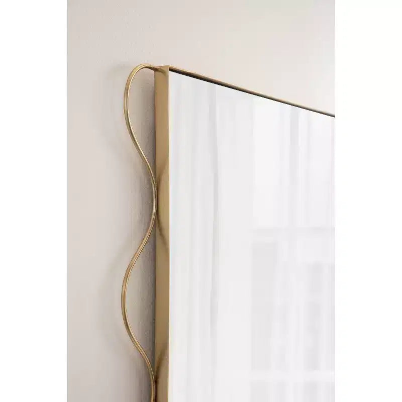 Specchio da parete ondulato con cornice increspata, oro, 24x36
