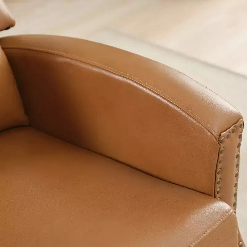 Poltrona reclinabile a spinta con rivestimento in similpelle e decorazione a rivetti